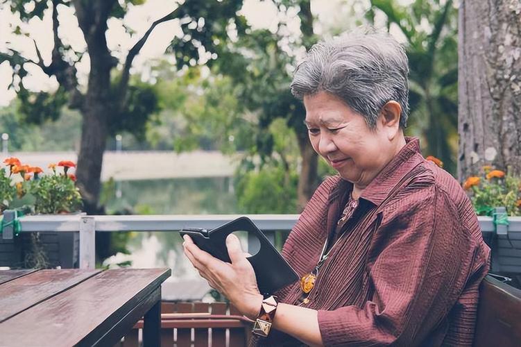 未来60后、70后最佳的养老方式是什么?这几方面是关键