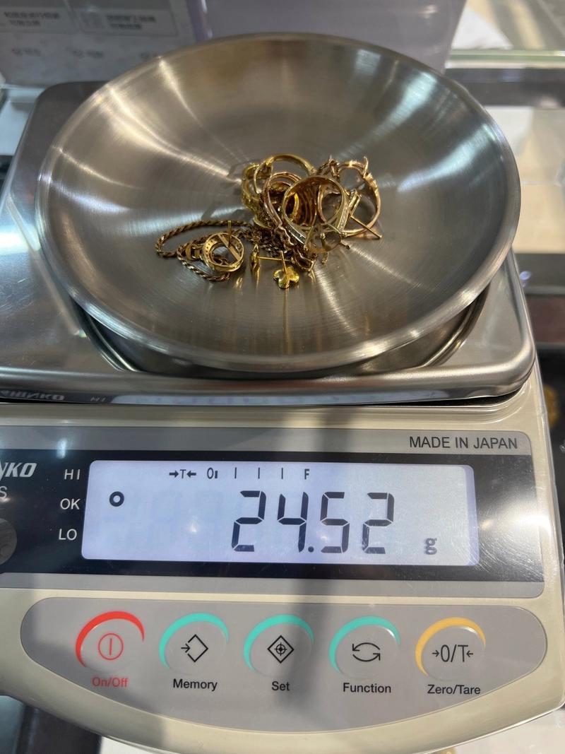 白金现在多少钱一克18K的