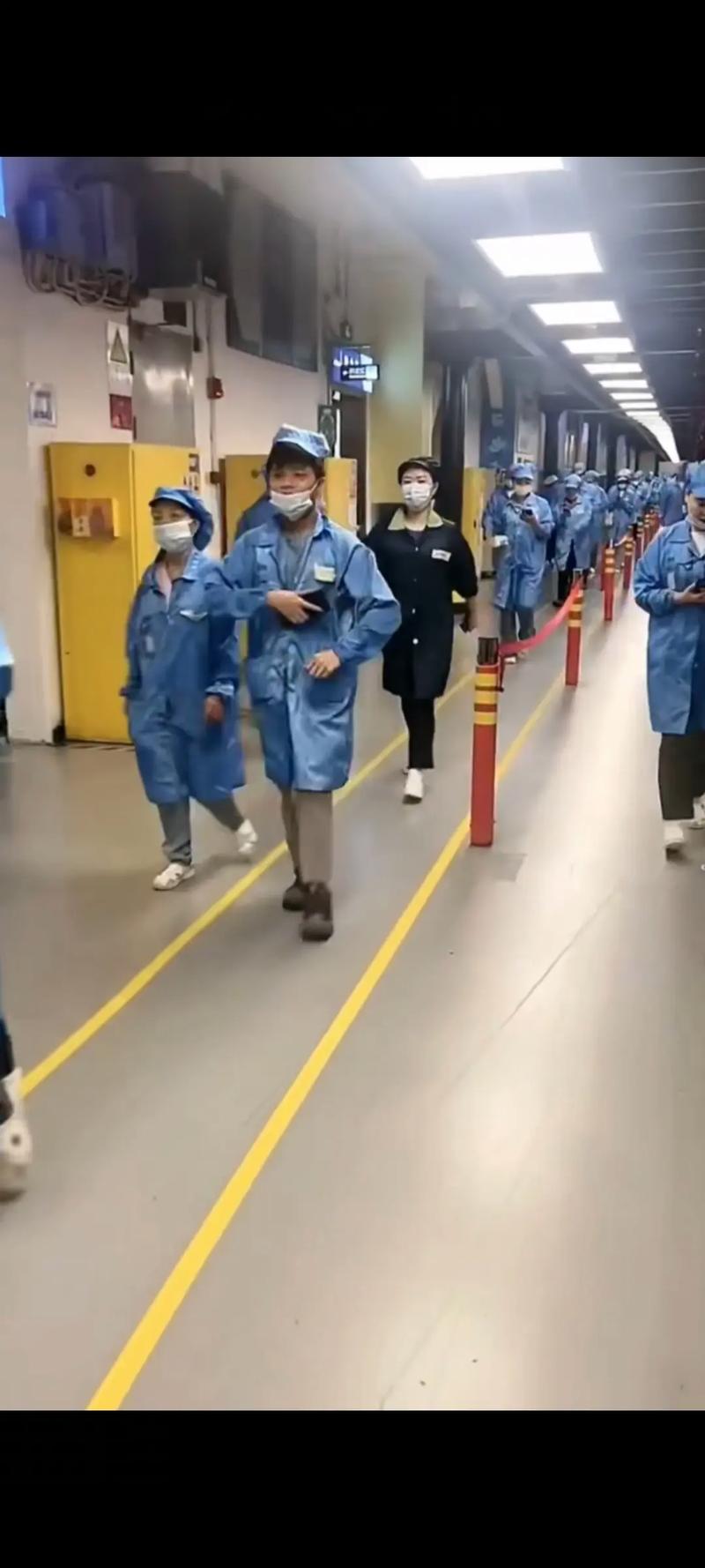 2015年现在深圳的工厂普工工资是多少