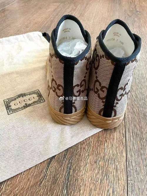 gucci解放鞋799美元真的假的